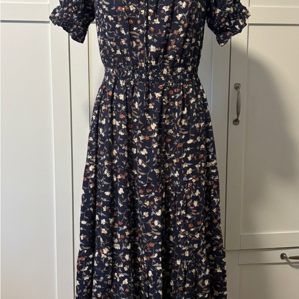 Elegant Floral Long Sleeve Dress